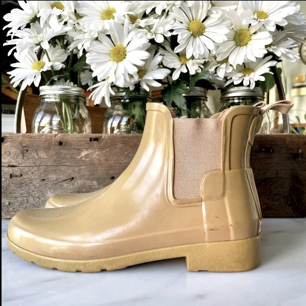 Hunter•Chelsea”Refined”Rubber Rain Boots•US 7•Retired Khaki•Slip-On•Gently Loved - Picture 4 of 14